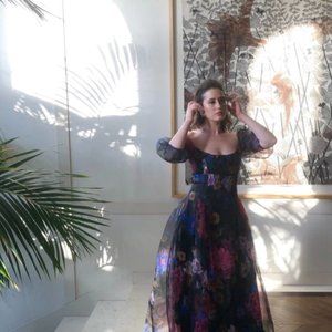 NWOT Boo Pala Su Gown UK 2